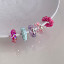 Cargar imagen en el visor de la galería, Ear Cuffs Trenzado Tornasol