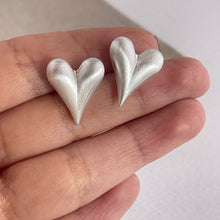 Cargar imagen en el visor de la galería, Topitos Corazón Lolly  Plateados