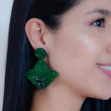 Cargar imagen en el visor de la galería, Aretes Doménica Verdes