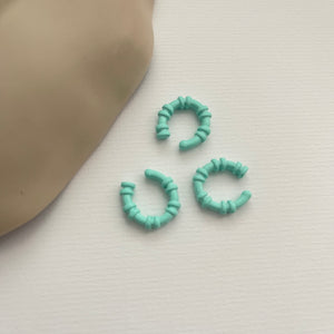 Ear Cuff Salvavidas Turquesa